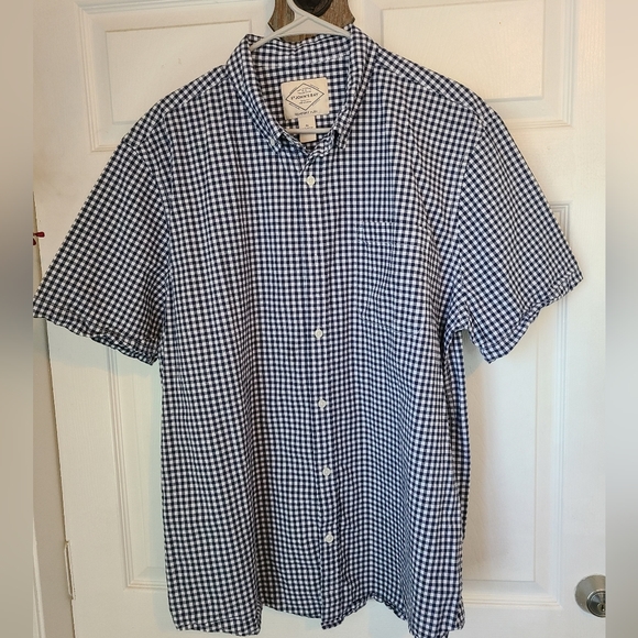 St. John's Bay Men's Comfort Flex Button Down Shirt, Size: XL - Picture 3 of 10